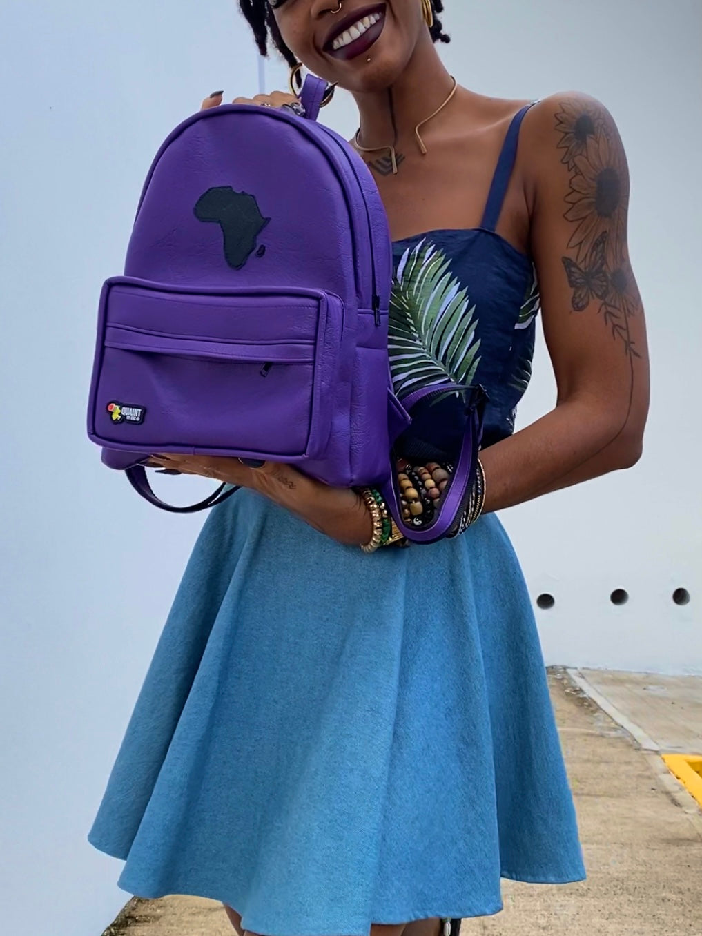 I AM CONNECTED - Motherland Backpack